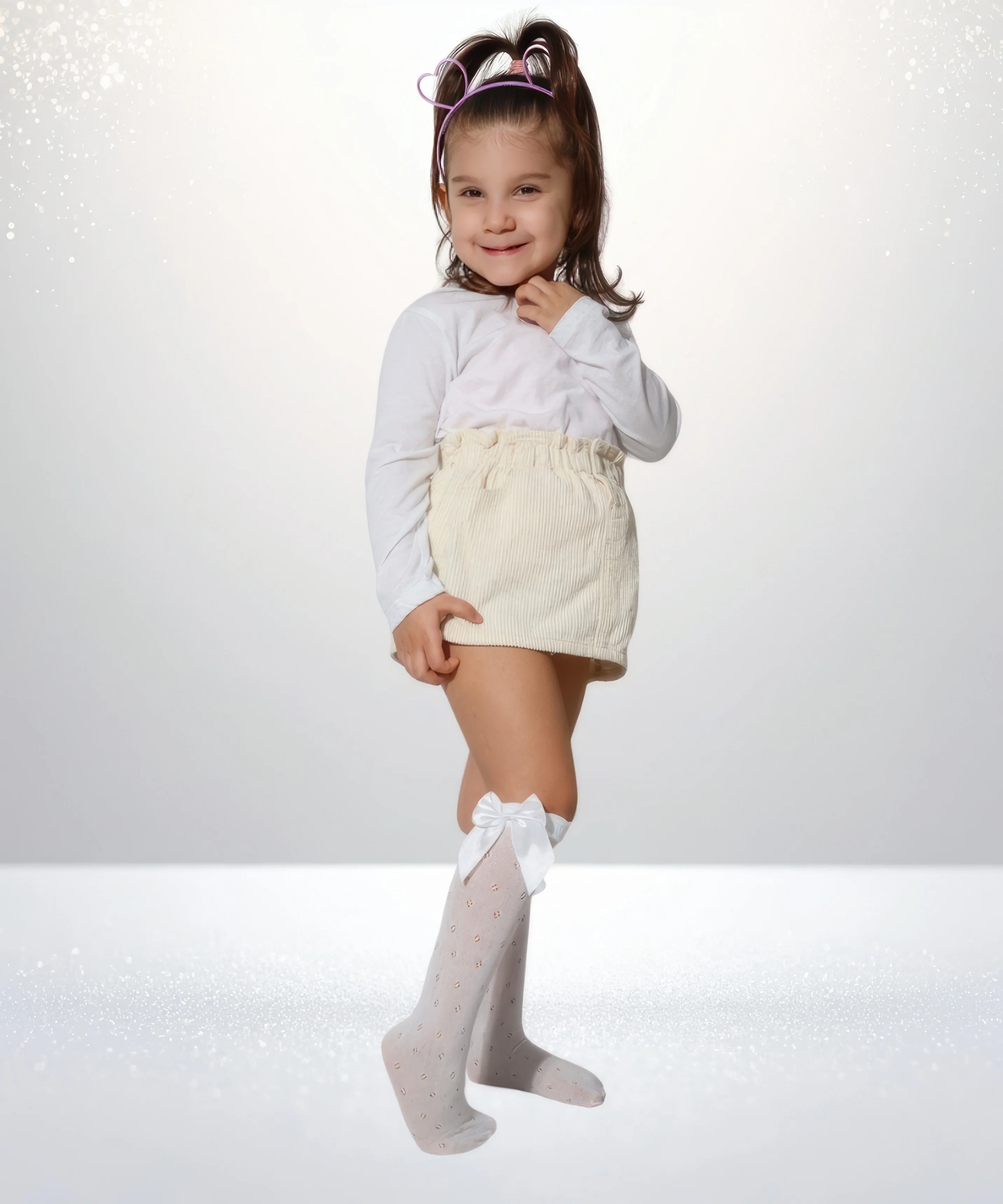 Ada Aksesuarlu Dizaltı Çocuk Çorap - 1