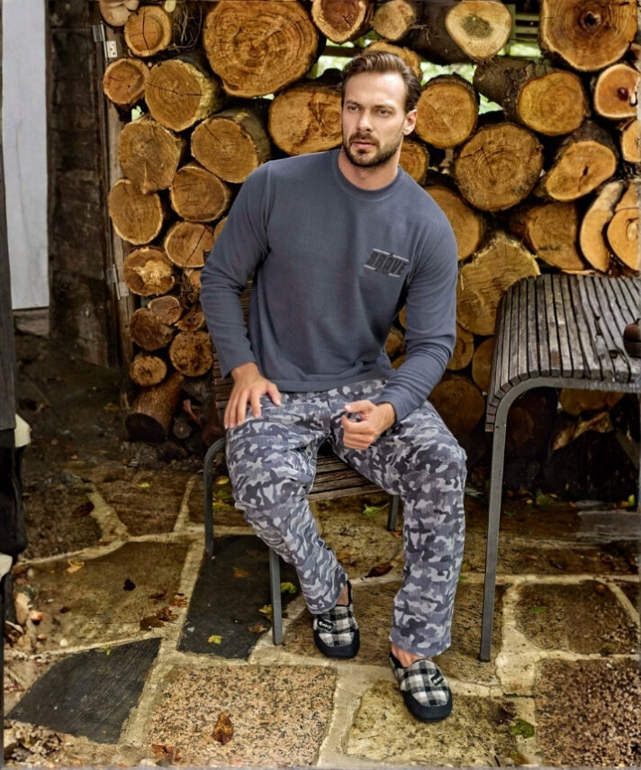 Yuvarlak Yaka Polar Pijama Takımı - 2